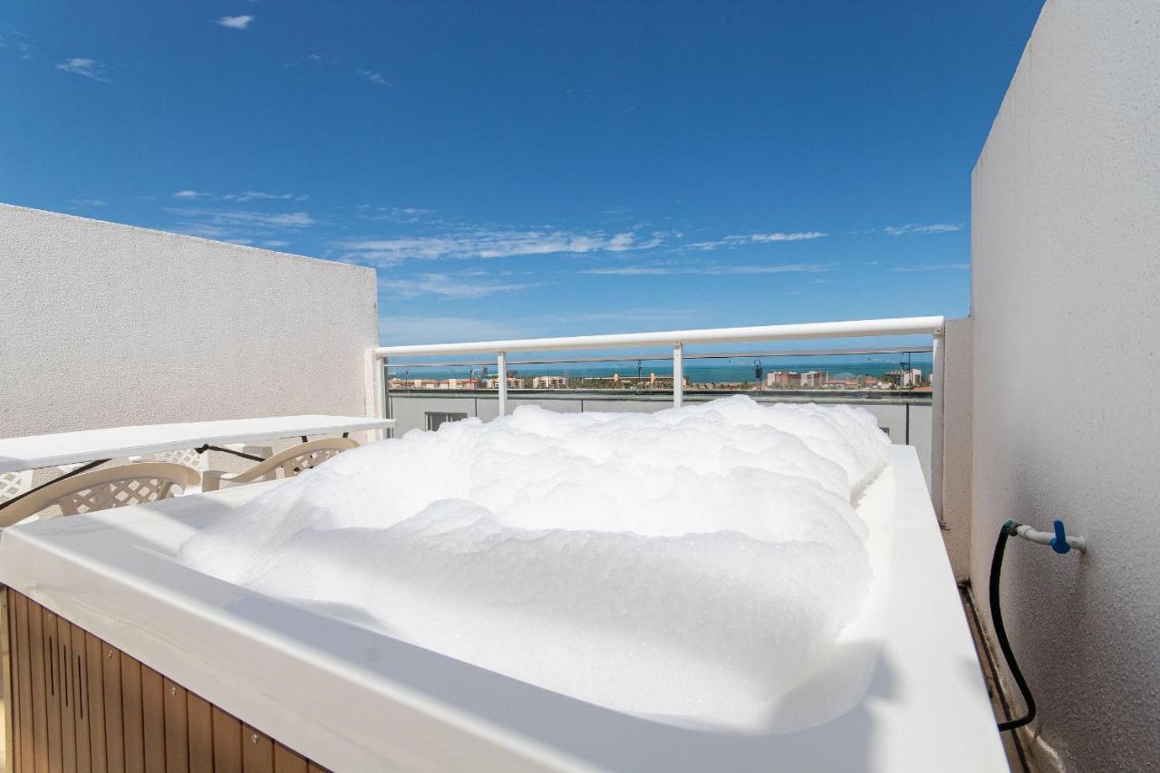 Tríplex com Jacuzzi Privativa em Porto das Dunas por Carpediem Aquiraz Exterior foto